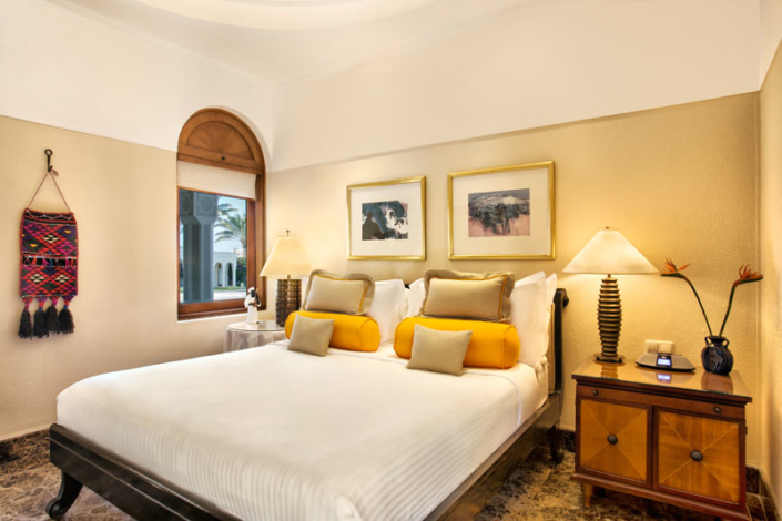 Oberoi Sahl Hasheesh Royal Suite bedroom